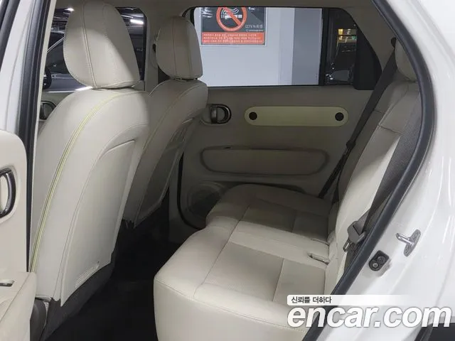 Hyundai Casper Electric — Фото автомобиля 11