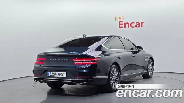 Genesis G80 Бензин 2.5 турбо 2WD — Фото автомобиля 2