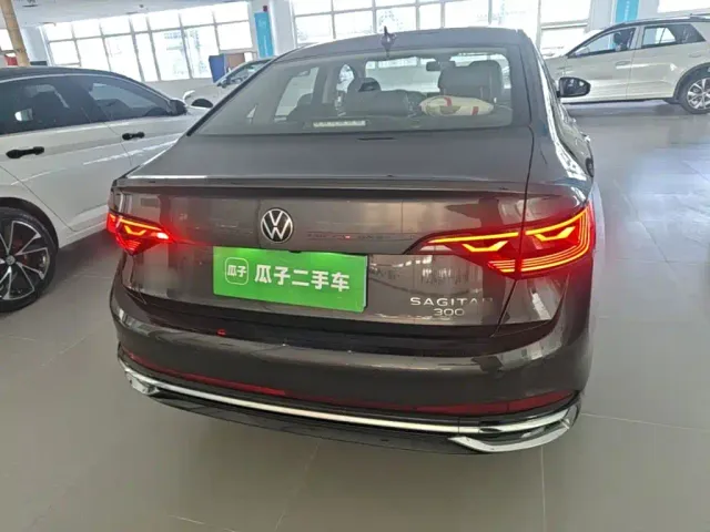 Volkswagen Sagitar — Фото автомобиля 5