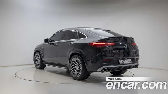 Mercedes-Benz GLE-Class — Фото автомобиля 2