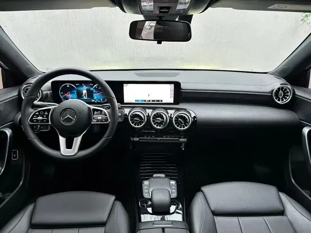 Mercedes-Benz A-Class — Фото автомобиля 3