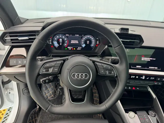 Audi A3 — Фото автомобиля 16