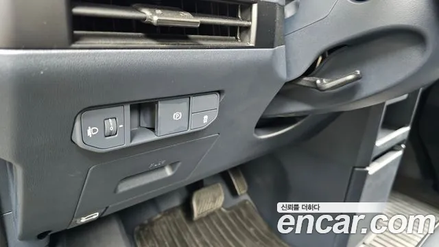 Kia PV5 — Фото автомобиля 27