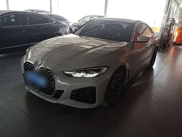 Фотография автомобиля — BMW 4 Series