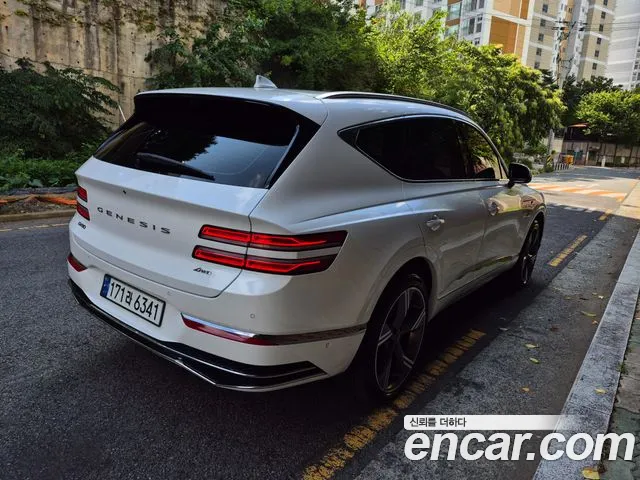 Genesis GV80 — Фото автомобиля 6