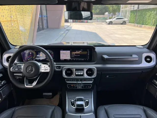 Mercedes-Benz G-Class — Фото автомобиля 15