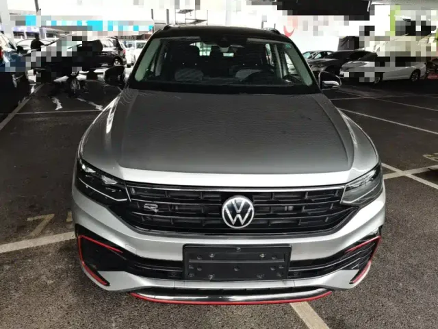 Volkswagen Tiguan X — Фото автомобиля 2