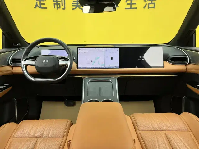 Xpeng G9 — Фото автомобиля 14