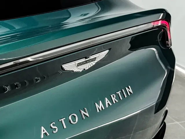 Aston Martin DBX — Фото автомобиля 22