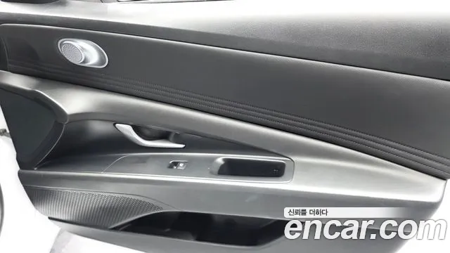 Hyundai Avante CN7 — Фото автомобиля 13