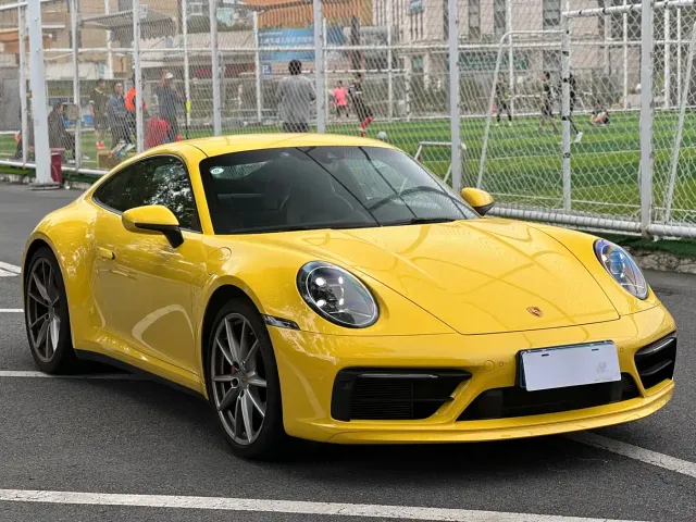 Porsche 911 — Фото автомобиля 3