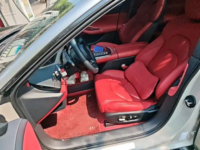 Xiaomi SU7 — Фото автомобиля 11