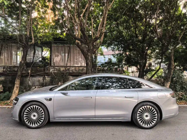 Stelato S9 — Фото автомобиля 3