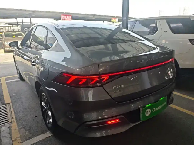 BYD Qin PLUS — Фото автомобиля 4