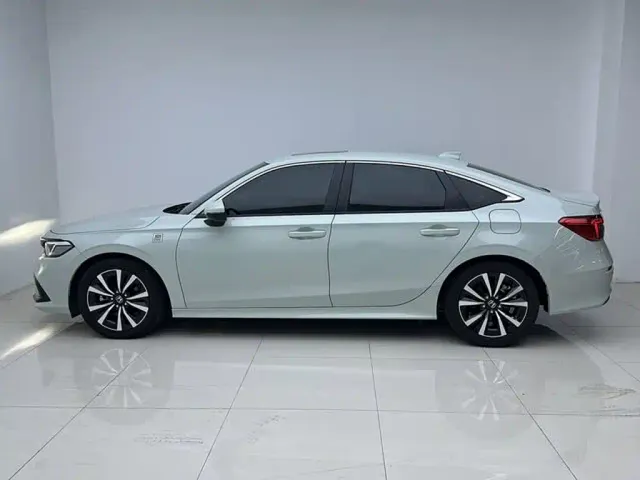 Honda Civic — Фото автомобиля 8