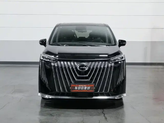 GAC Trumpchi M8 — Фото автомобиля 3