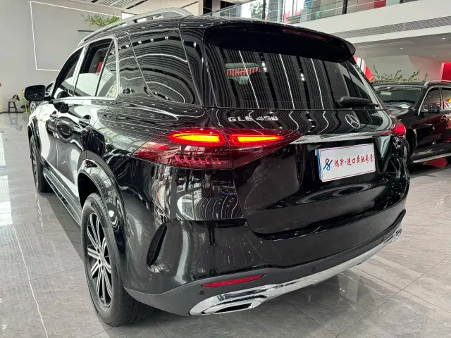 Mercedes-Benz GLE-Class — Фото автомобиля 14