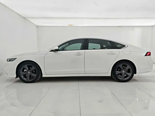Honda Inspire — Фото автомобиля 20