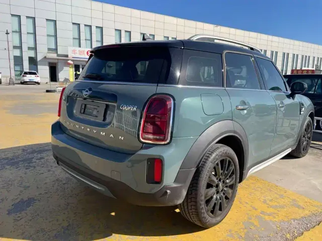 MINI Countryman — Фото автомобиля 11