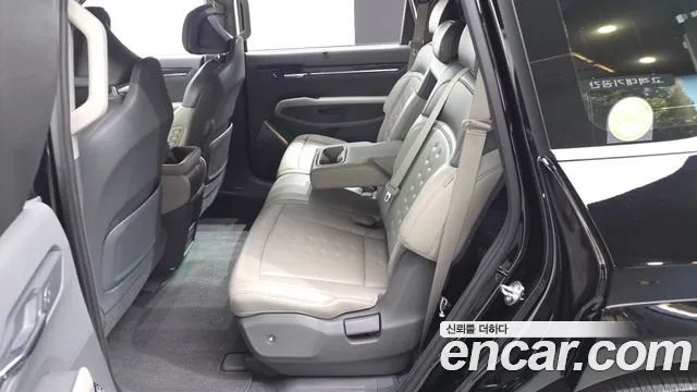 Kia EV9 — Фото автомобиля 18
