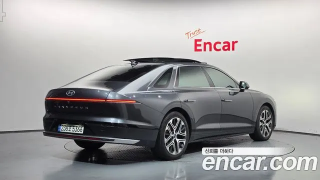 Hyundai Grandeur GN7 — Фото автомобиля 2
