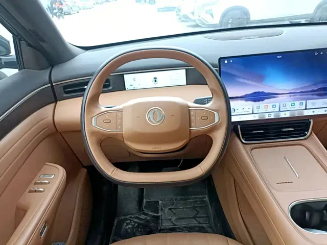 Dongfeng Aeolus L8 — Фото автомобиля 8