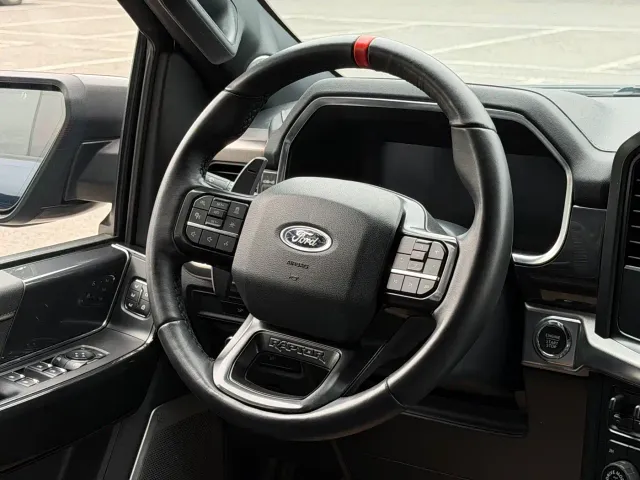 Ford F-150 Raptor — Фото автомобиля 14