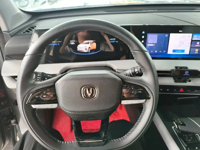 Changan CS75 Plus — Фото автомобиля 7
