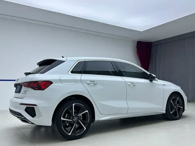 Audi A3 — Фото автомобиля 6