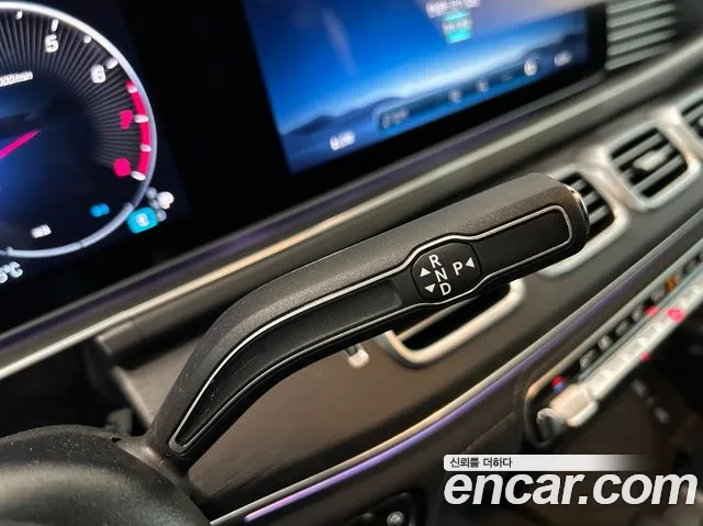 Mercedes-Benz GLE-Class — Фото автомобиля 9