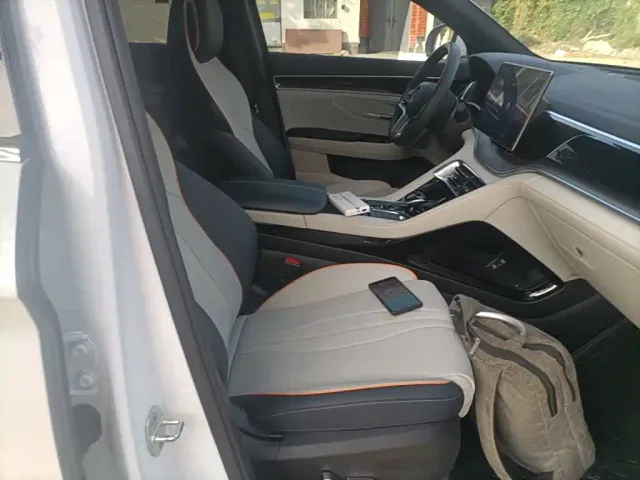 BYD Song PLUS — Фото автомобиля 24
