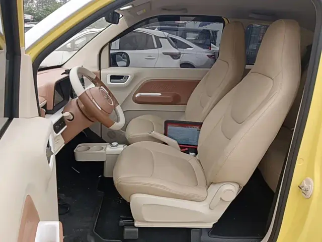 Wuling Hongguang Mini EV — Фото автомобиля 14