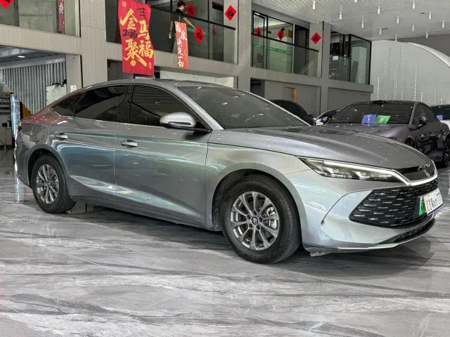 BYD Qin L — Фото автомобиля 3