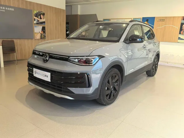 Фотография автомобиля — Volkswagen Tharu