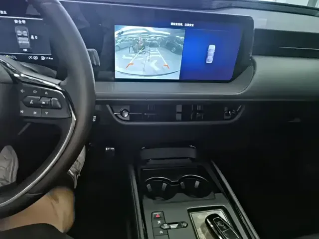 Ford Mondeo — Фото автомобиля 12