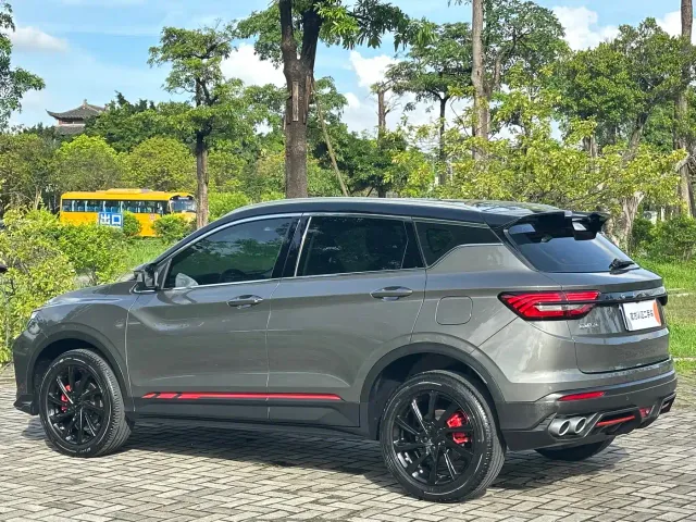 Geely Binyue — Фото автомобиля 7