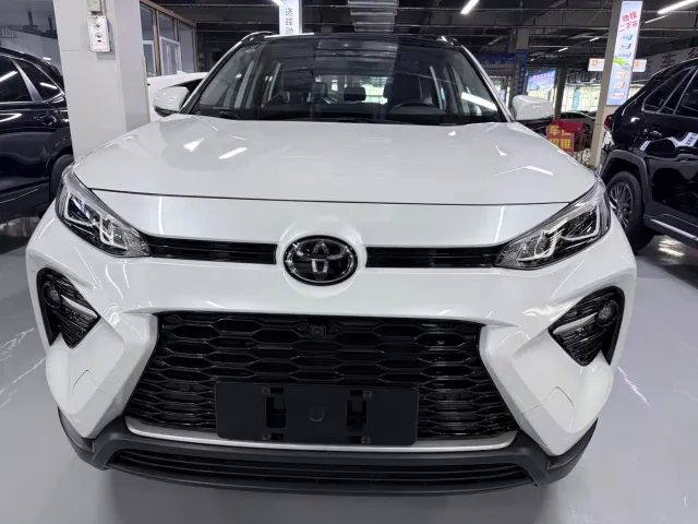 Toyota Wildlander — Фото автомобиля 2