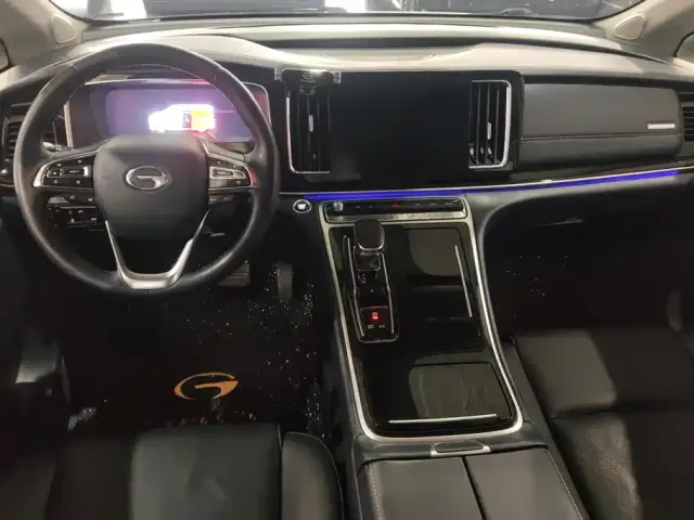 GAC Trumpchi M8 — Фото автомобиля 12