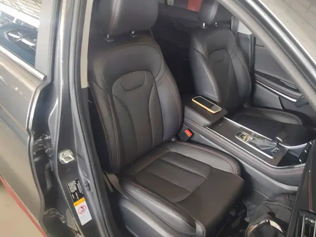 Changan CS75 — Фото автомобиля 24