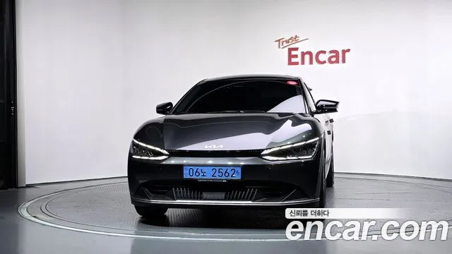 Kia EV6 — Фото автомобиля 3