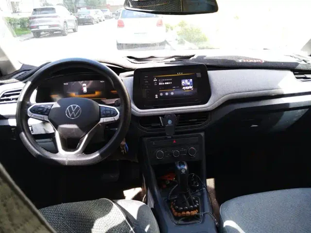 Volkswagen Tharu — Фото автомобиля 12
