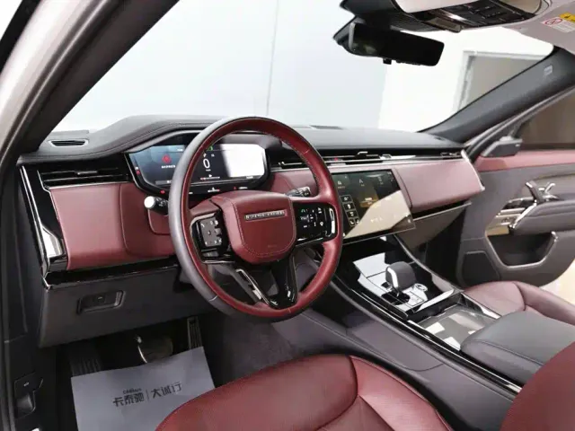 Land Rover Range Rover Sport — Фото автомобиля 13