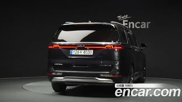 Kia Canival Carnival 4 поколение 7 мест Signature — Фото автомобиля 4