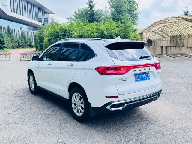 Haval M6 — Фото автомобиля 4