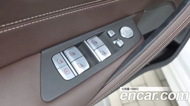 BMW 5-Series — Фото автомобиля 25