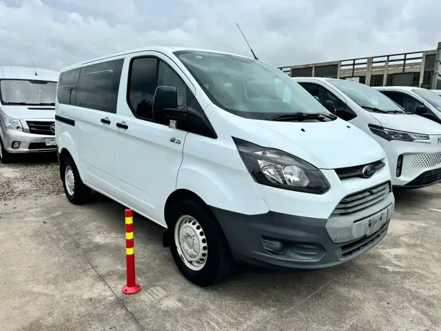 Ford Transit — Фото автомобиля 2