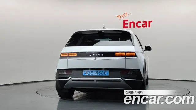 Hyundai Ioniq 5 — Фото автомобиля 4