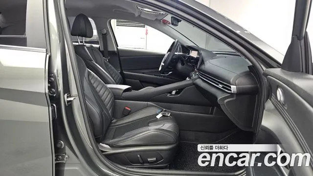 Hyundai AVANTE Avante (CN7) — Фото автомобиля 25