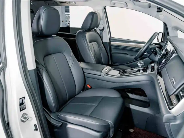 GAC Trumpchi M8 — Фото автомобиля 18