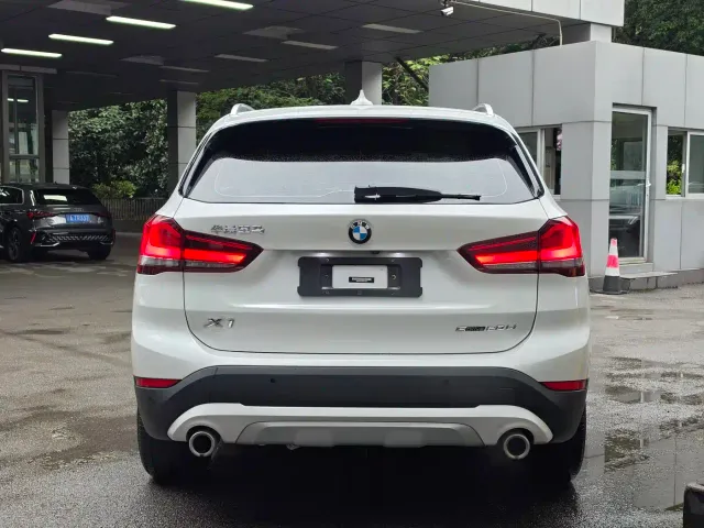 BMW X1 — Фото автомобиля 6